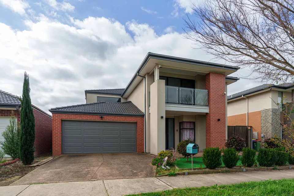 Comfortable Family Living in Clyde North
