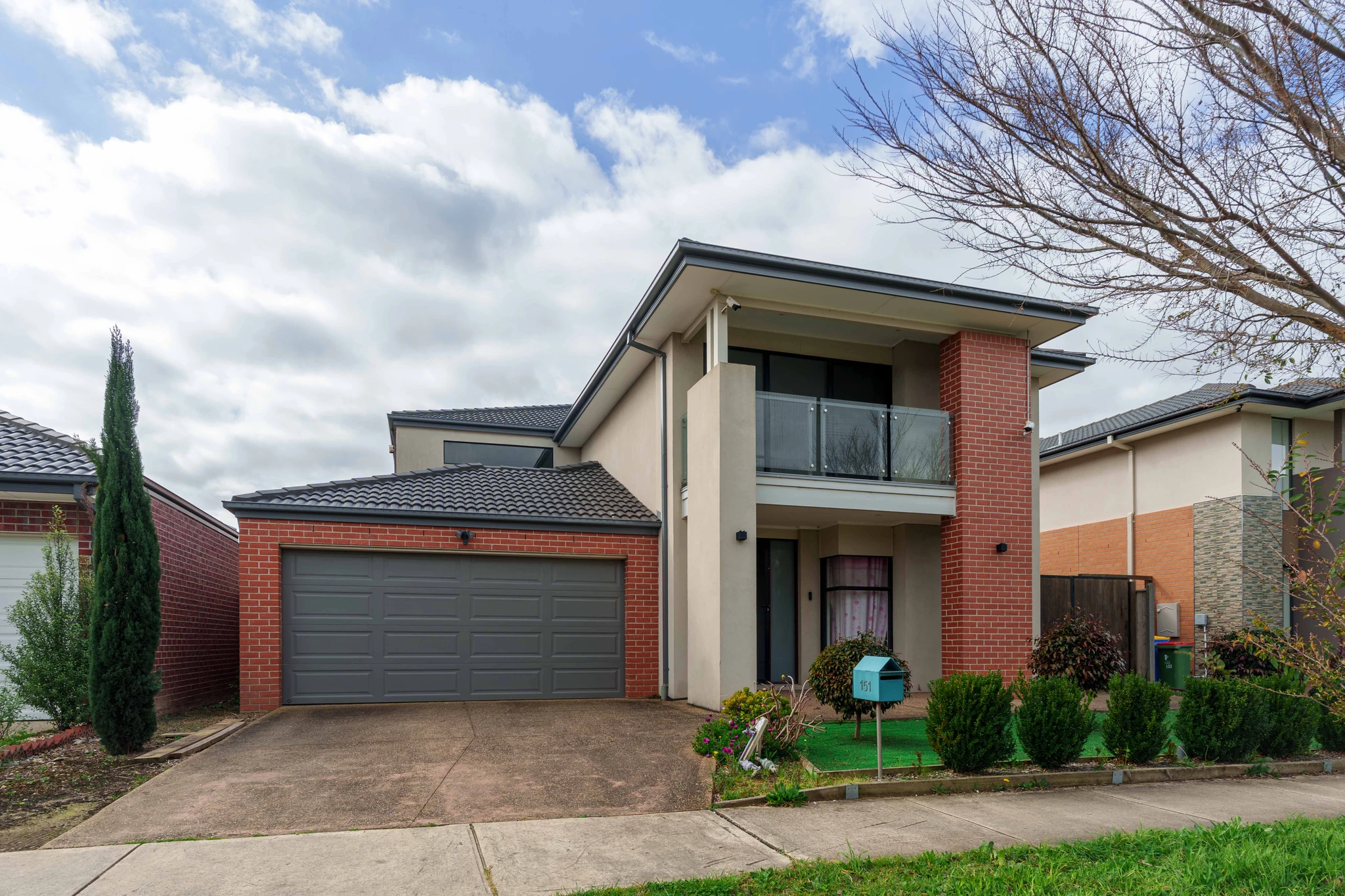 Comfortable Family Living in Clyde North