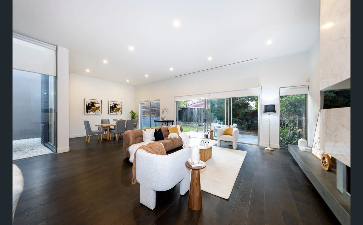 Luxury, Lifestyle and Location in Kew