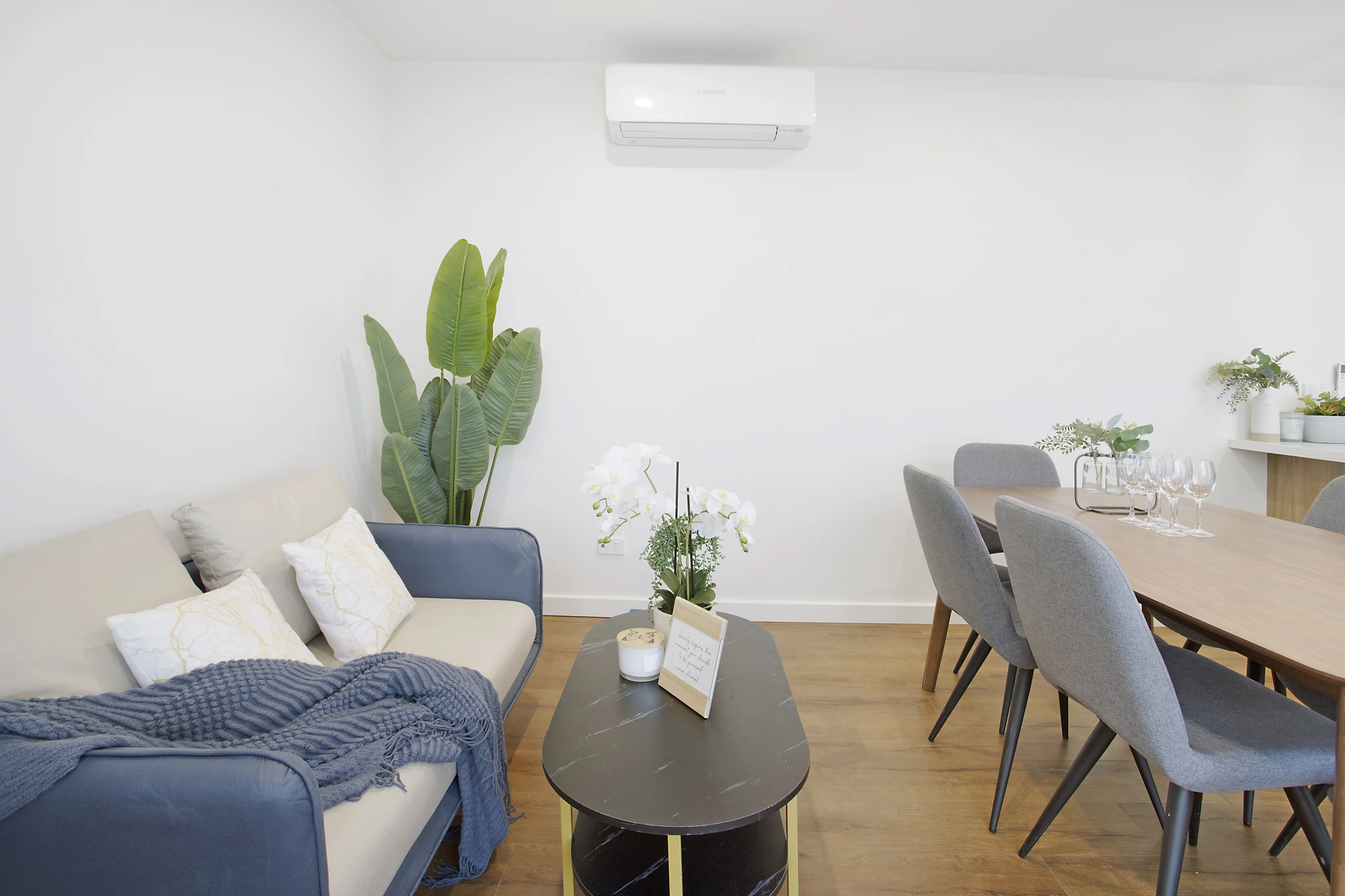 Modern townhouse in prime Rowville location!