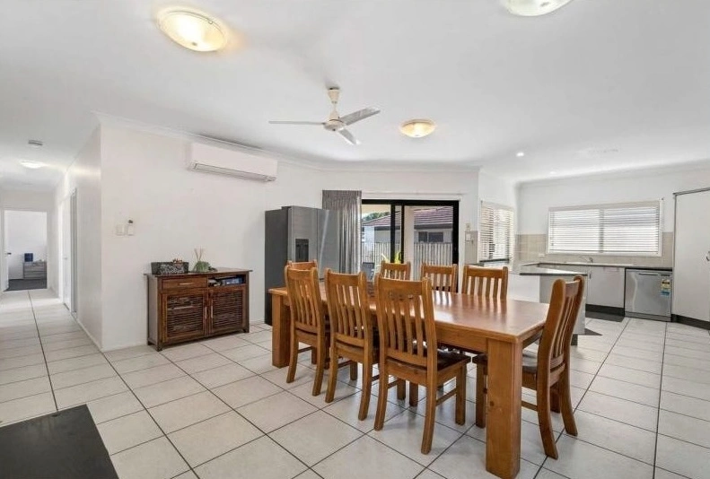 Spacious Family Living in Bushland Beach