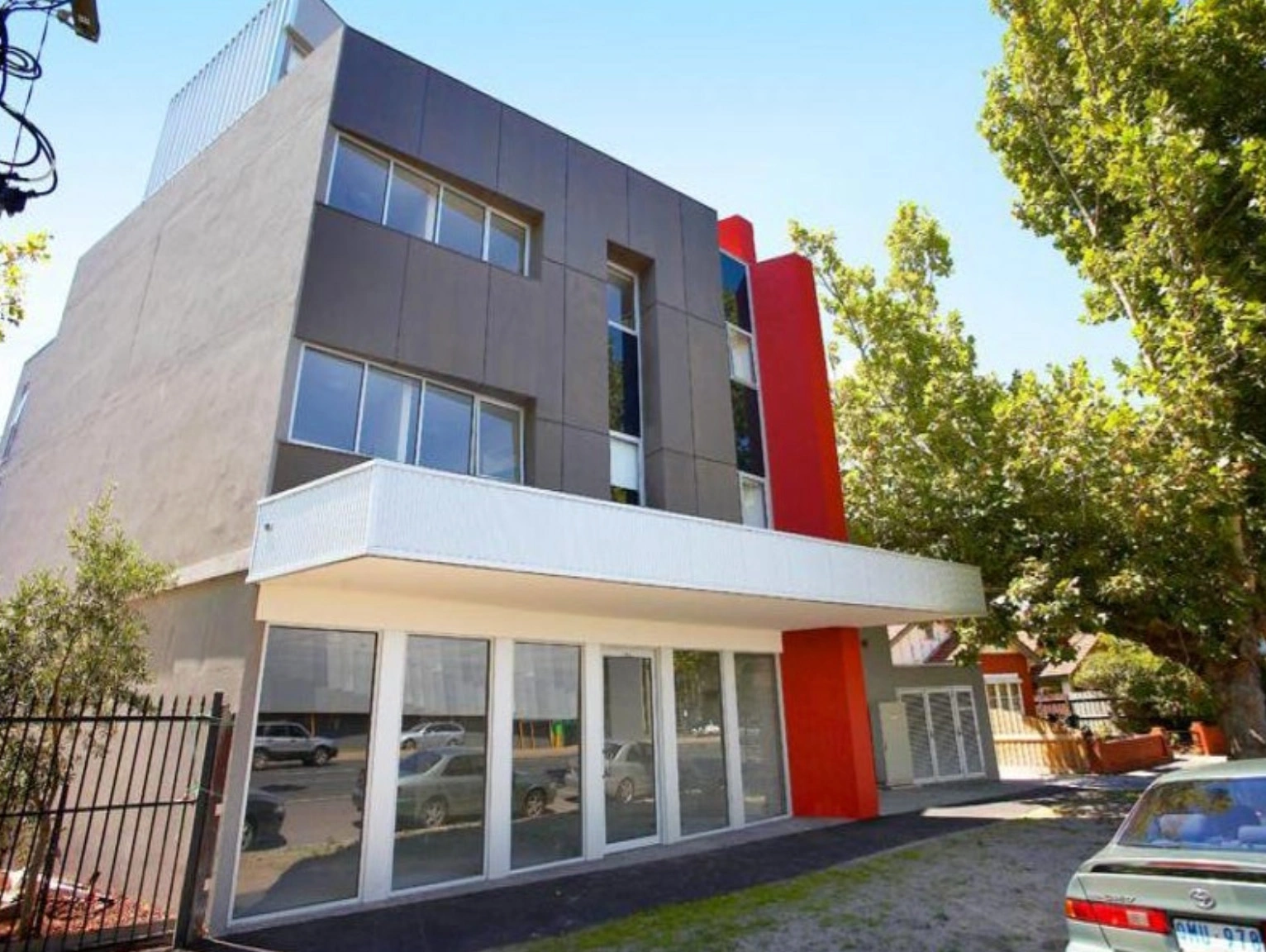 One Bedroom Near Monash University Caulfield Campus