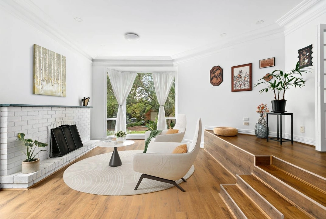 Elevated Family Living in a Coveted Glen Iris Setting