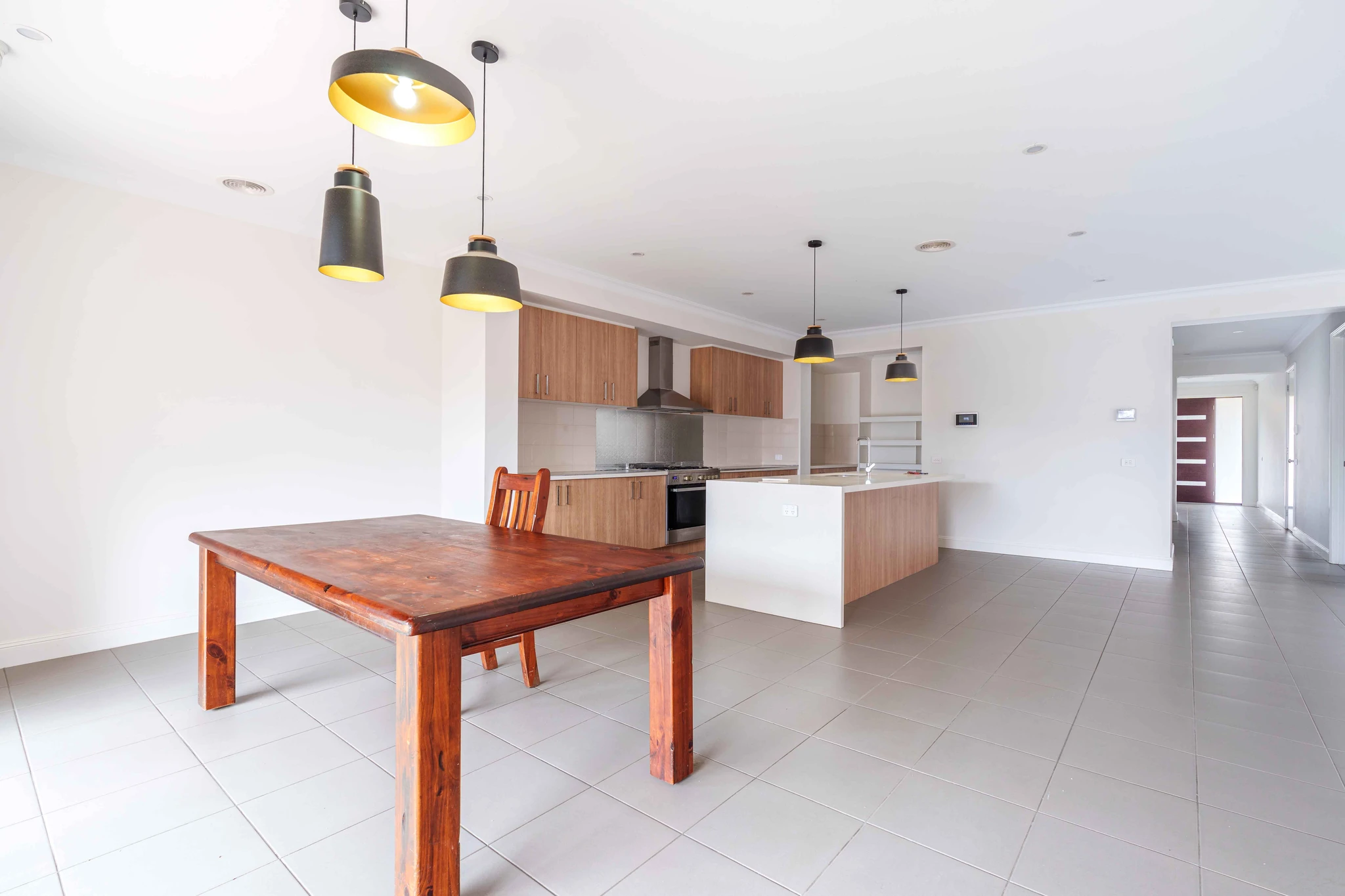 Comfortable Family Living in Clyde North